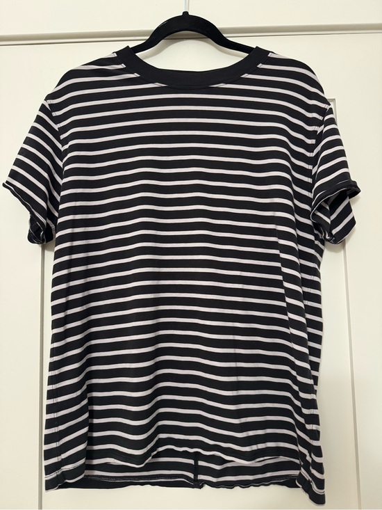 lululemon athletica Tops - lululemon athletica Black and White Striped Short Sleeve Tee